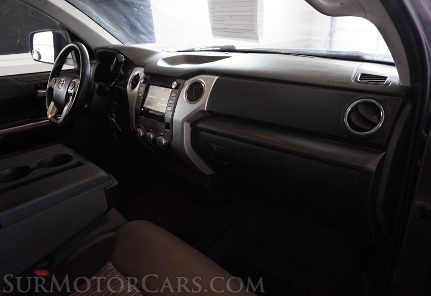 2019 Toyota Tundra - Image 30