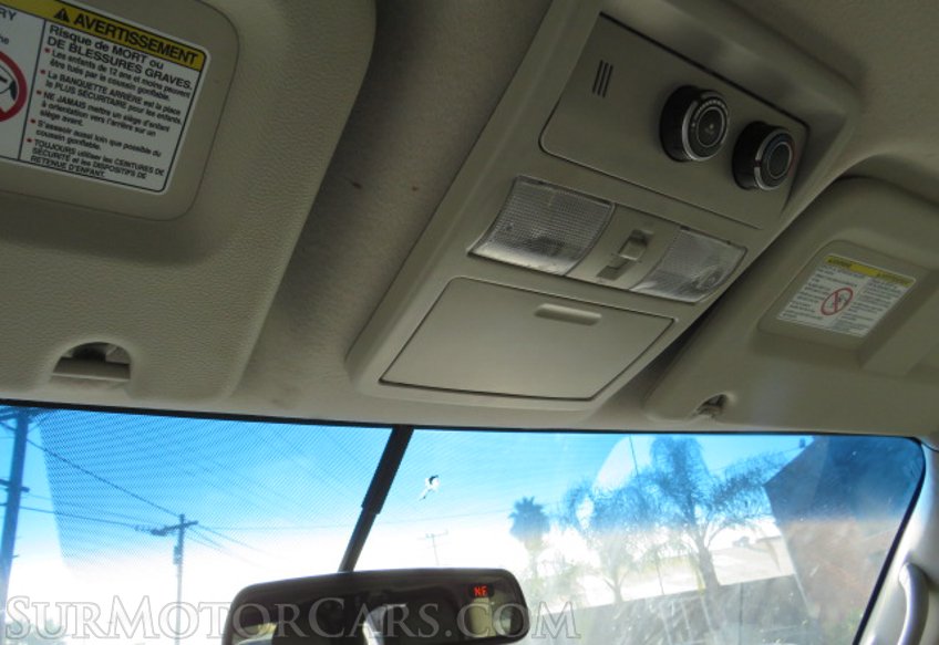 2017 Nissan NV Passenger - Image 31