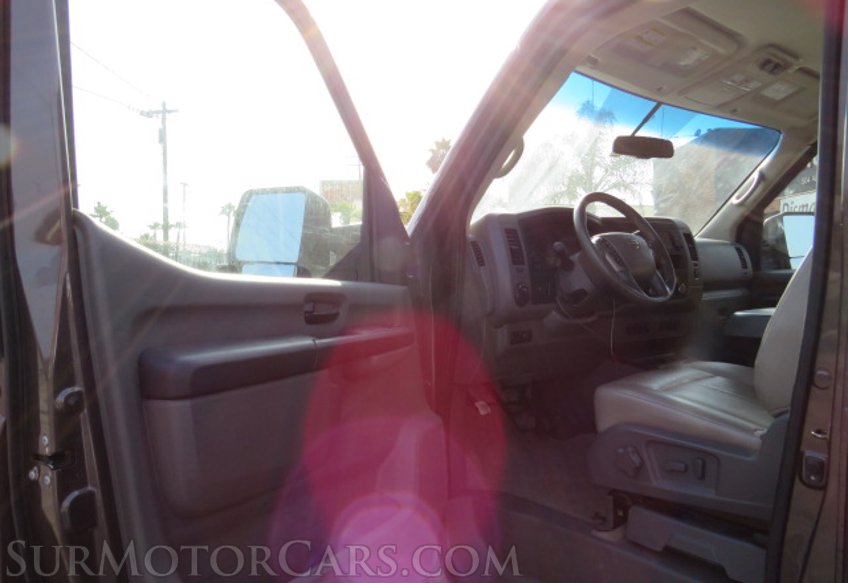 2017 Nissan NV Passenger - Image 20