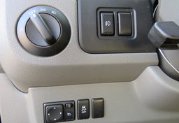 2017 Nissan NV Passenger - Image 35
