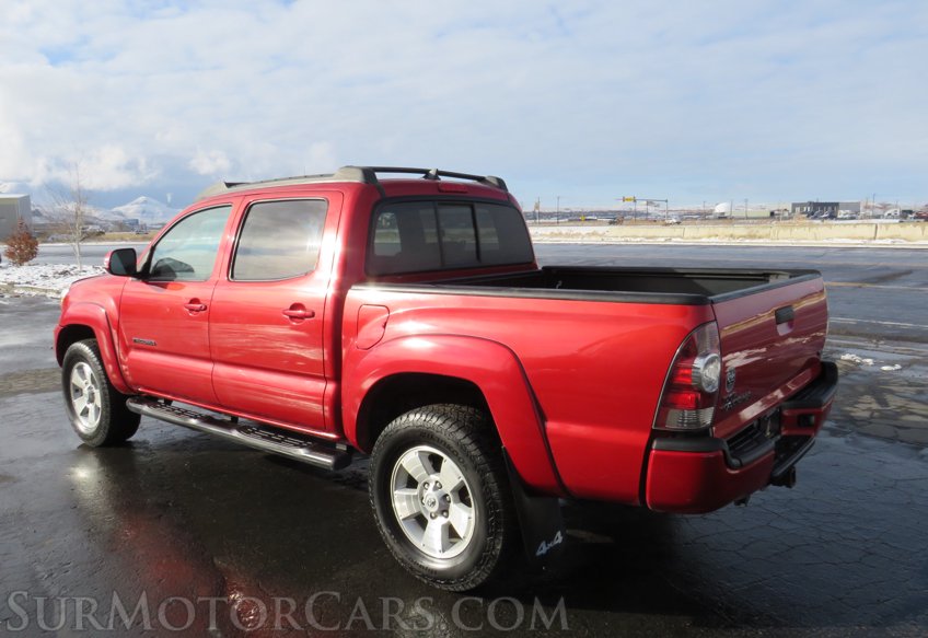 2015 Toyota Tacoma - Image 5