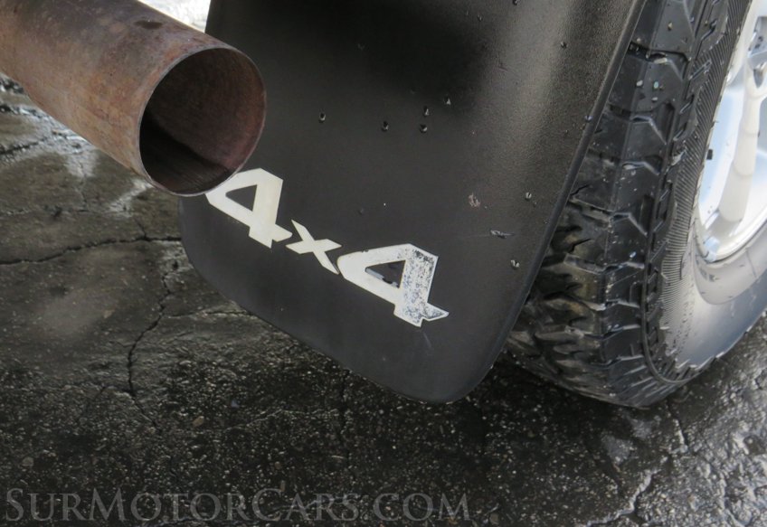 2015 Toyota Tacoma - Image 25