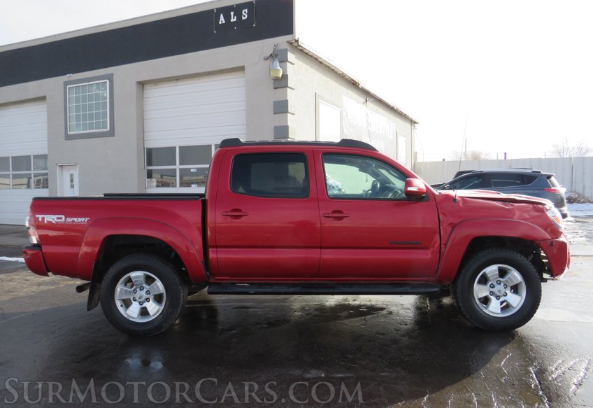2015 Toyota Tacoma - Image 10