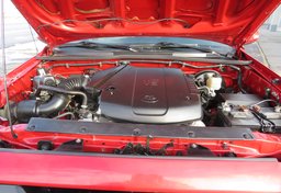 2015 Toyota Tacoma - Image 50