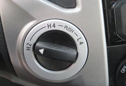 2015 Toyota Tacoma - Image 40