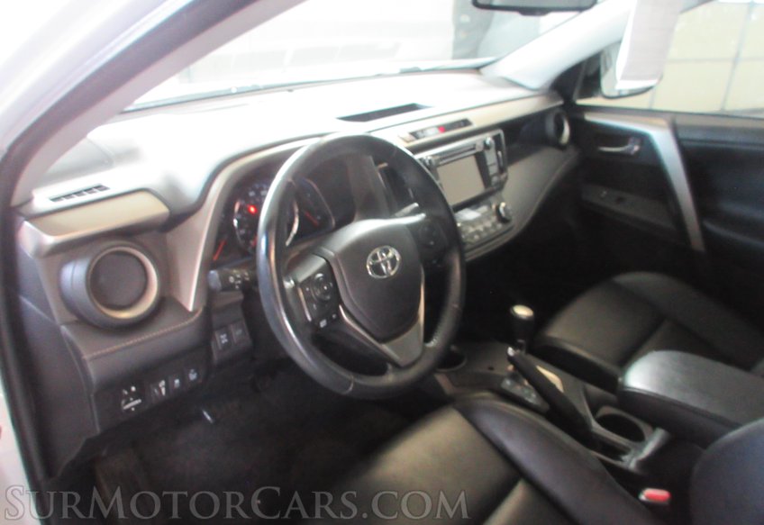 2014 Toyota RAV4 - Image 21
