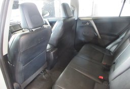 2014 Toyota RAV4 - Image 28