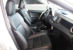 2014 Toyota RAV4 - Image 24