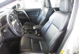 2014 Toyota RAV4 - Image 27