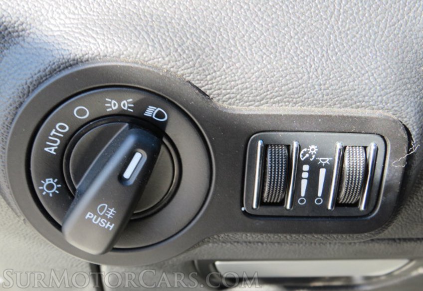 2015 Maserati Ghibli - Image 40