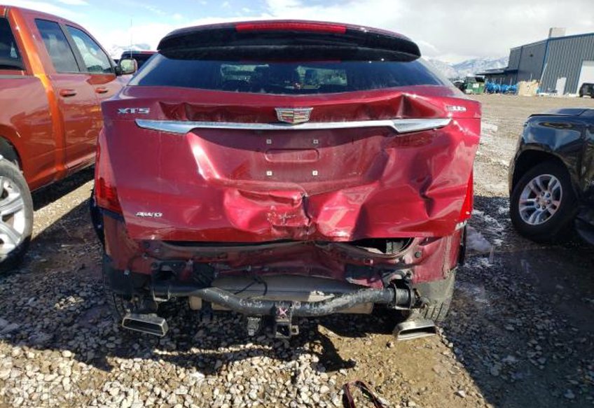 2018 Cadillac XT5 - Image 6