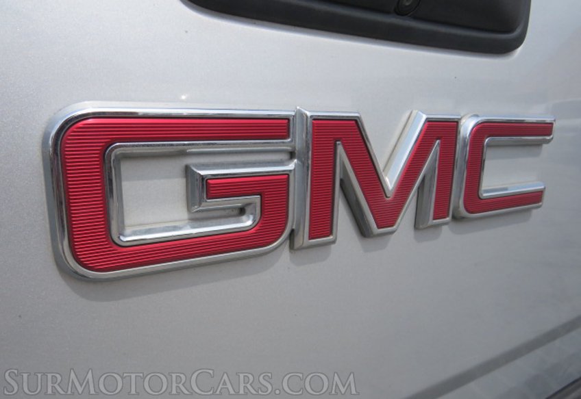 2018 GMC Canyon - Image 17