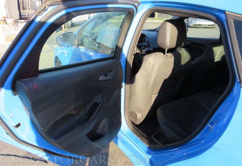 2017 Ford Focus - Image 28