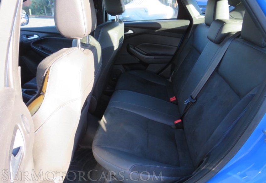 2017 Ford Focus - Image 30