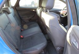 2017 Ford Focus - Image 24