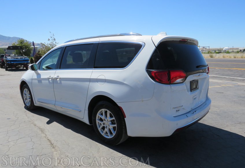 2020 Chrysler Pacifica - Image 6