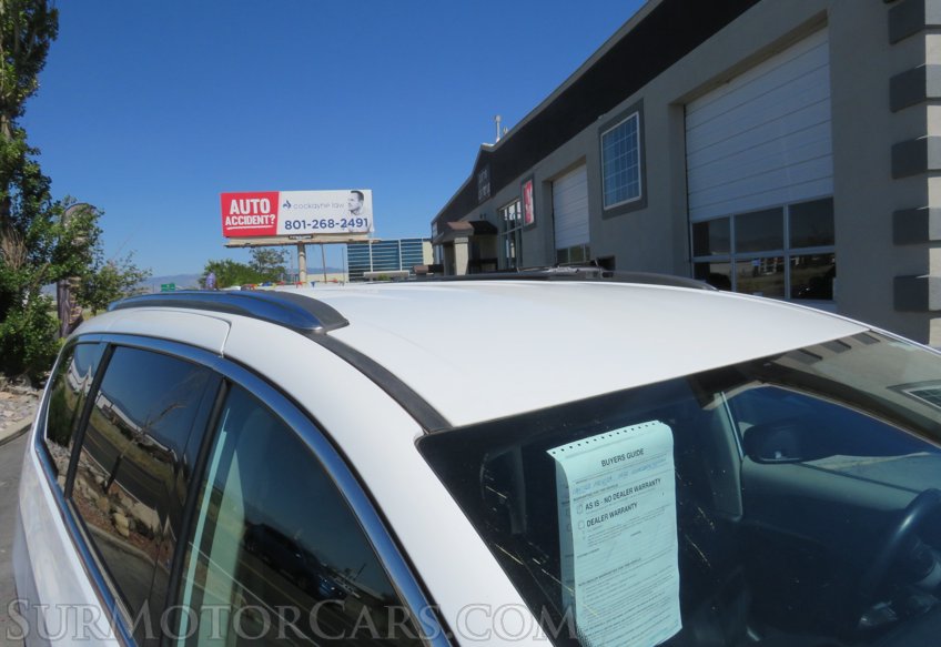 2020 Chrysler Pacifica - Image 16