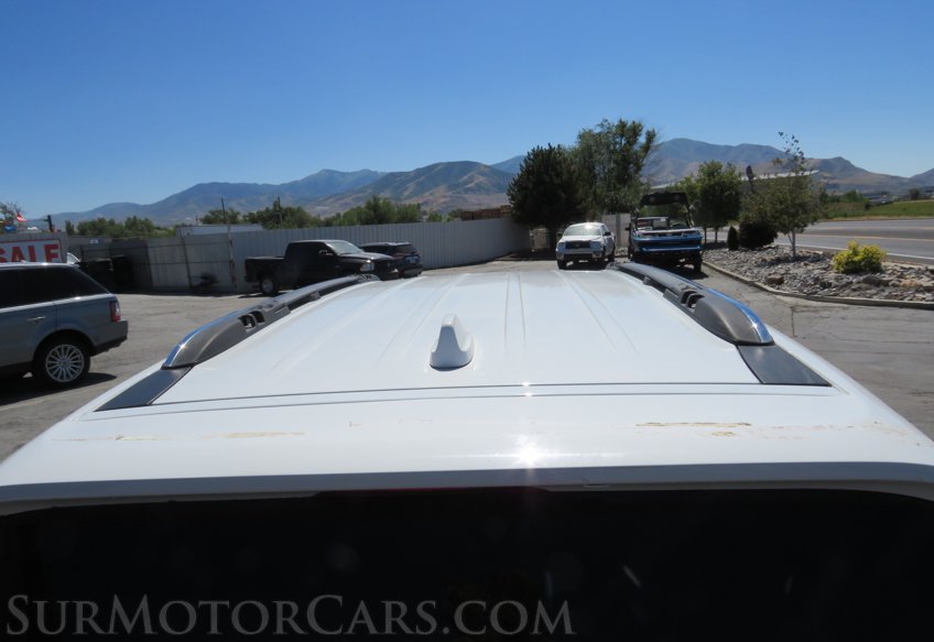 2020 Chrysler Pacifica - Image 17