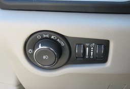 2020 Chrysler Pacifica - Image 47