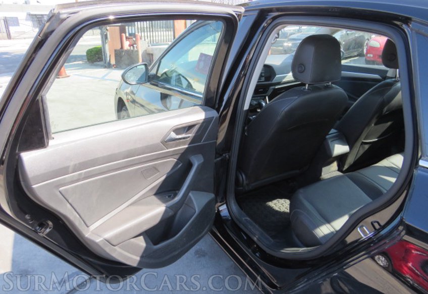 2020 Volkswagen Jetta - Image 21