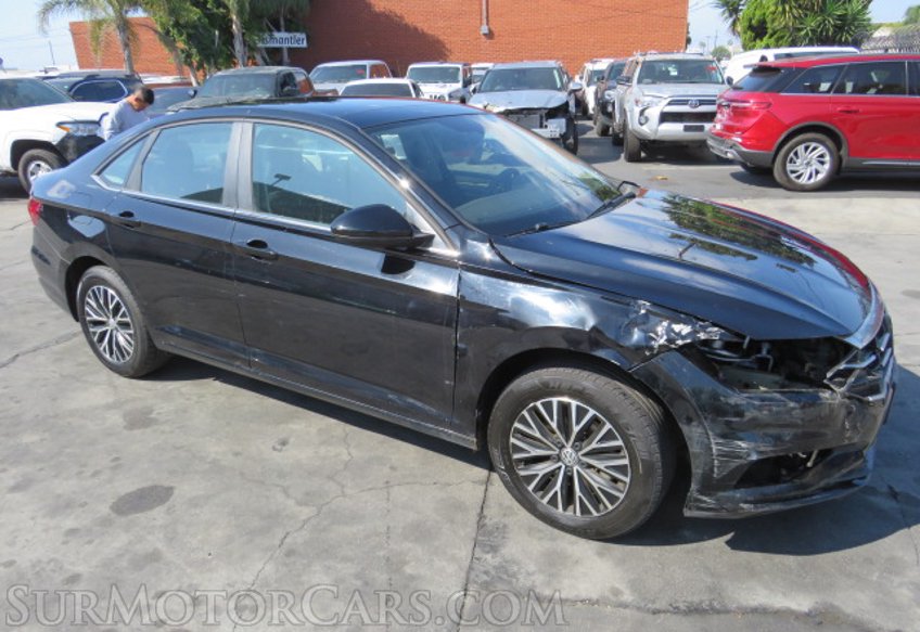 2020 Volkswagen Jetta - Image 2