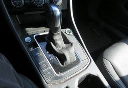 2020 Volkswagen Jetta - Image 45