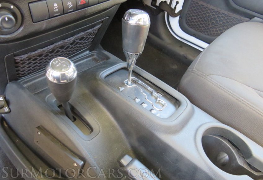 2017 Jeep Wrangler Unlimited - Image 35