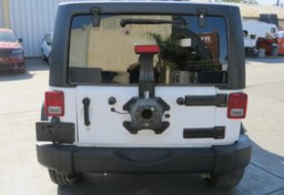 2017 Jeep Wrangler Unlimited - Image 12