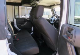 2017 Jeep Wrangler Unlimited - Image 28
