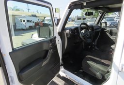 2017 Jeep Wrangler Unlimited - Image 18