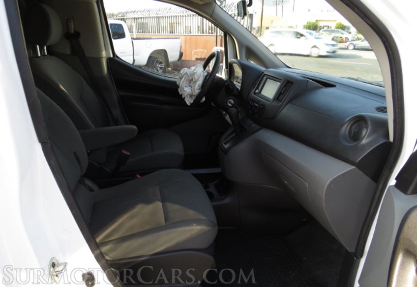 2020 Nissan NV200 Compact Cargo - Image 23