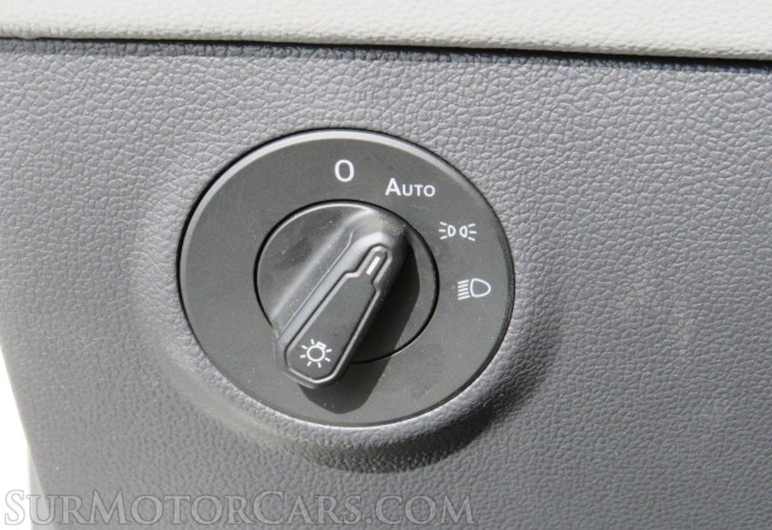 2022 Volkswagen Taos - Image 43