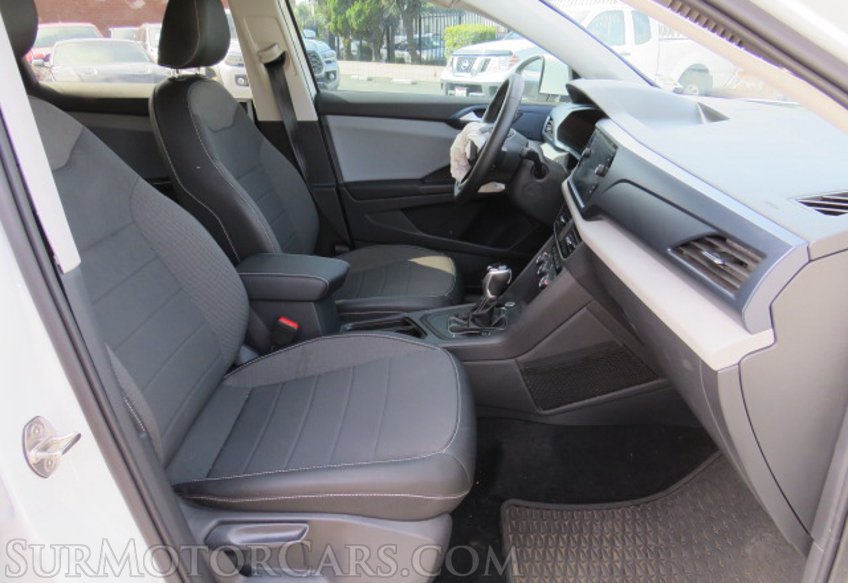 2022 Volkswagen Taos - Image 25