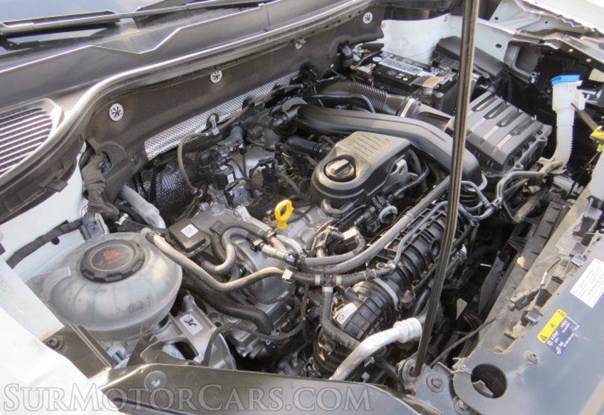 2022 Volkswagen Taos - Image 50