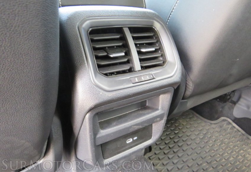 2022 Volkswagen Taos - Image 49