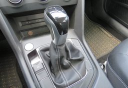 2022 Volkswagen Taos - Image 37