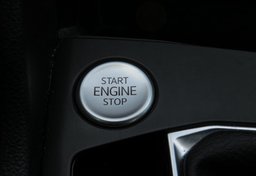 2022 Volkswagen Taos - Image 38