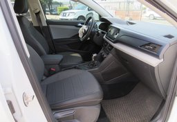 2022 Volkswagen Taos - Image 26