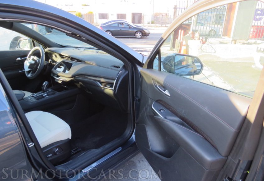 2019 Cadillac XT4 - Image 18