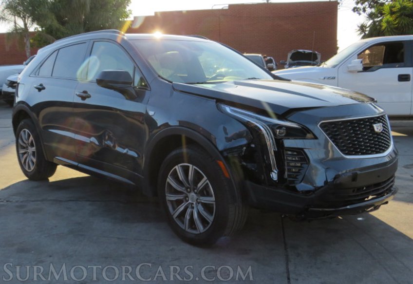 2019 Cadillac XT4 - Image 4