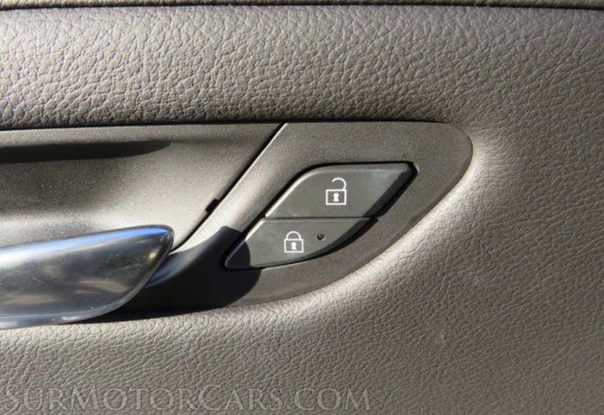 2019 Cadillac XT4 - Image 31