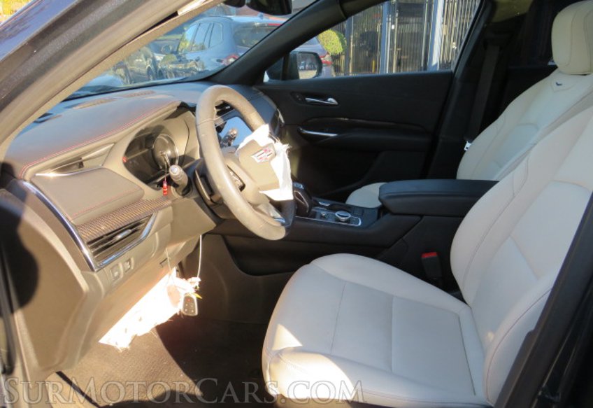 2019 Cadillac XT4 - Image 23