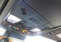 2019 Cadillac XT4 - Image 38