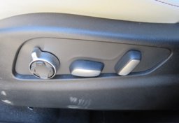 2019 Cadillac XT4 - Image 42