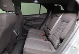 2023 Chevrolet Equinox - Image 32