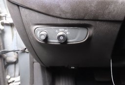 2023 Chevrolet Equinox - Image 42