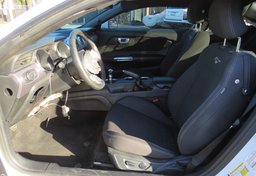 2016 Ford Mustang - Image 19