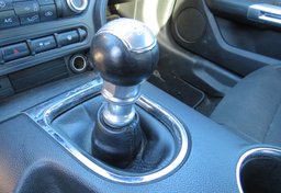 2016 Ford Mustang - Image 30