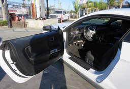 2016 Ford Mustang - Image 18