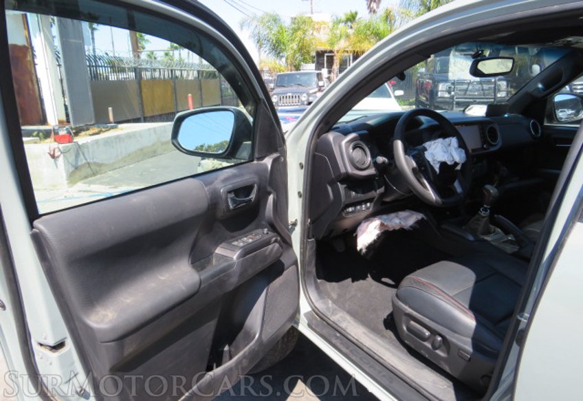 2021 Toyota Tacoma 4WD - Image 21